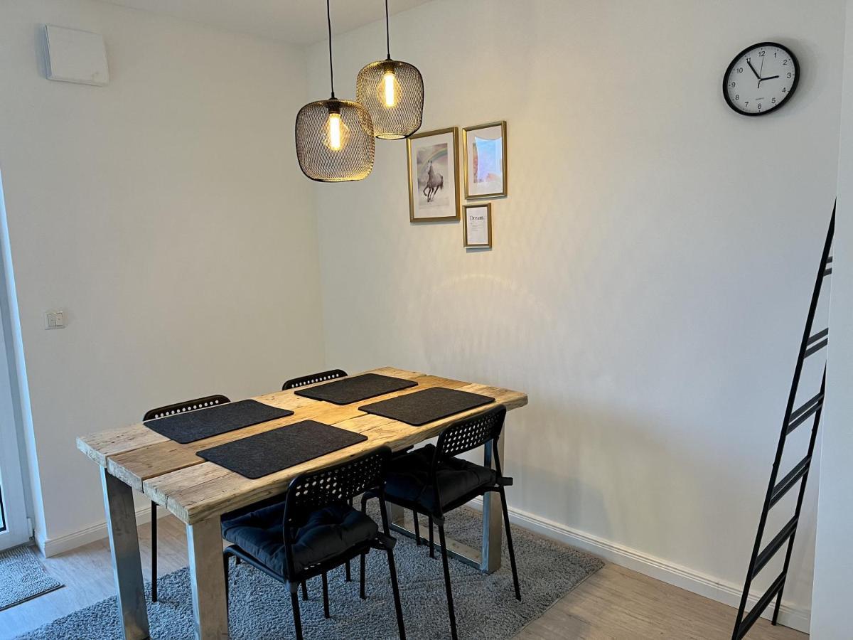 Gemuetliche Apartments Direkt An Der Grenze Von Hamburg Norderstedt Luaran gambar